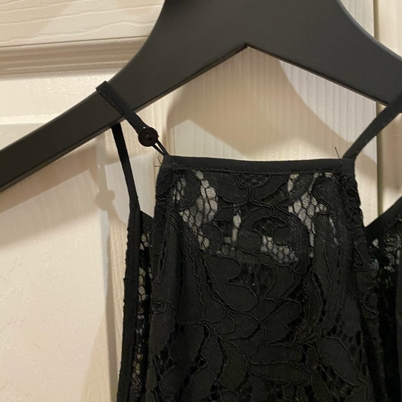 NWT Lace Top - Picture 6 of 6